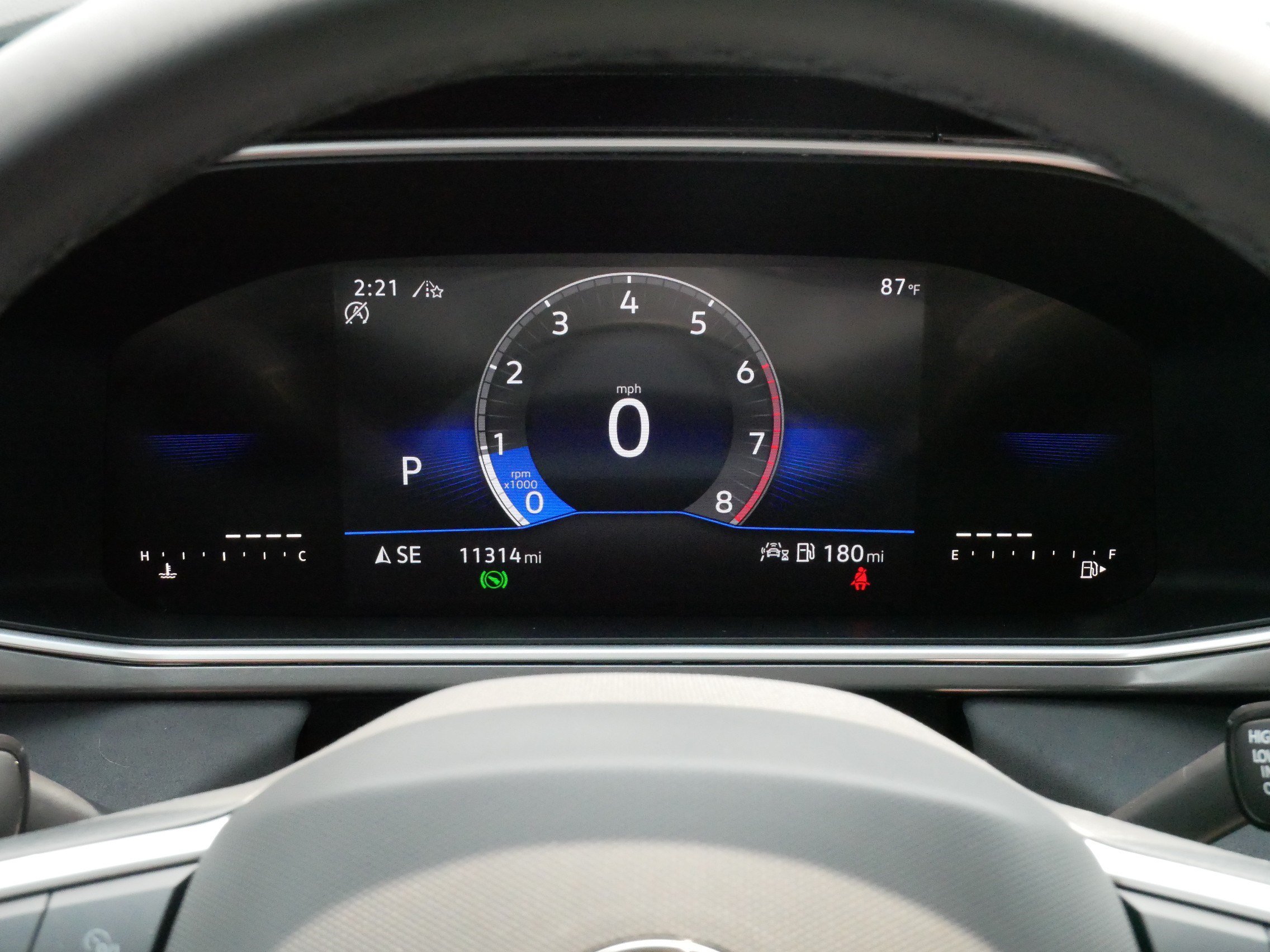 Certified 2025 Volkswagen Taos SE AWD/4WD image 21