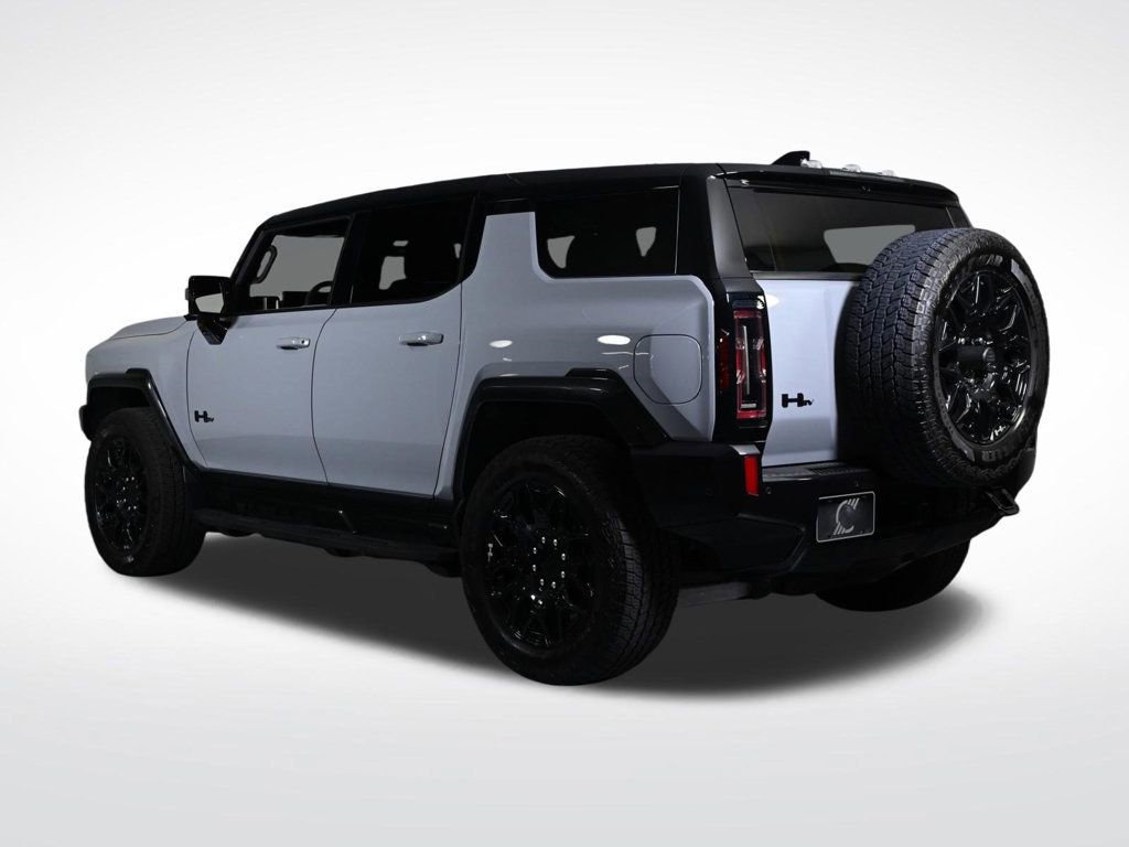 Used 2025 GMC Hummer EV 3X w/ LPO, Illumination Package image 3