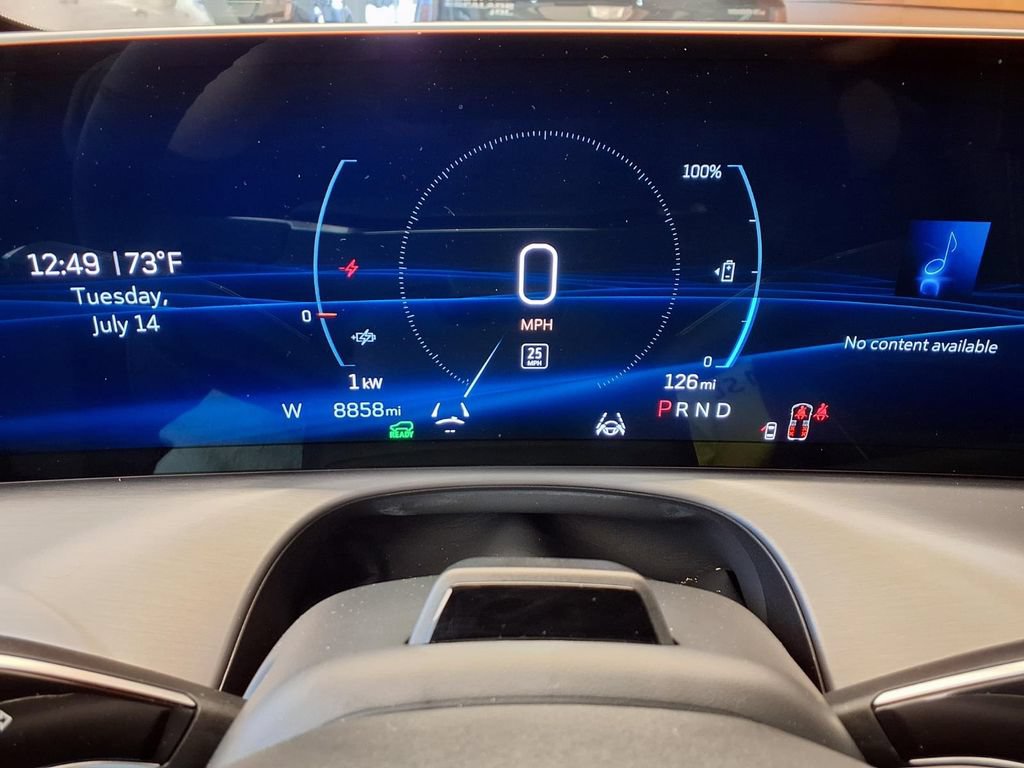 Certified 2026 Cadillac Vistiq Luxury AWD/4WD image 9