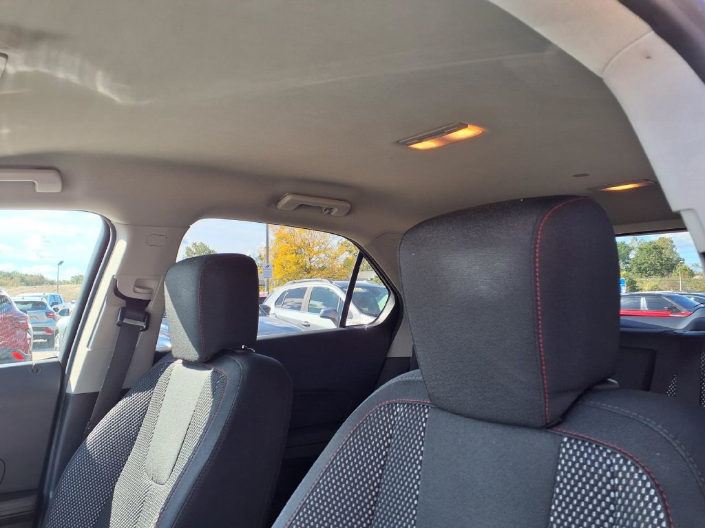 Used 2015 Chevrolet Equinox LT w/ Driver Convenience Package FWD image 15