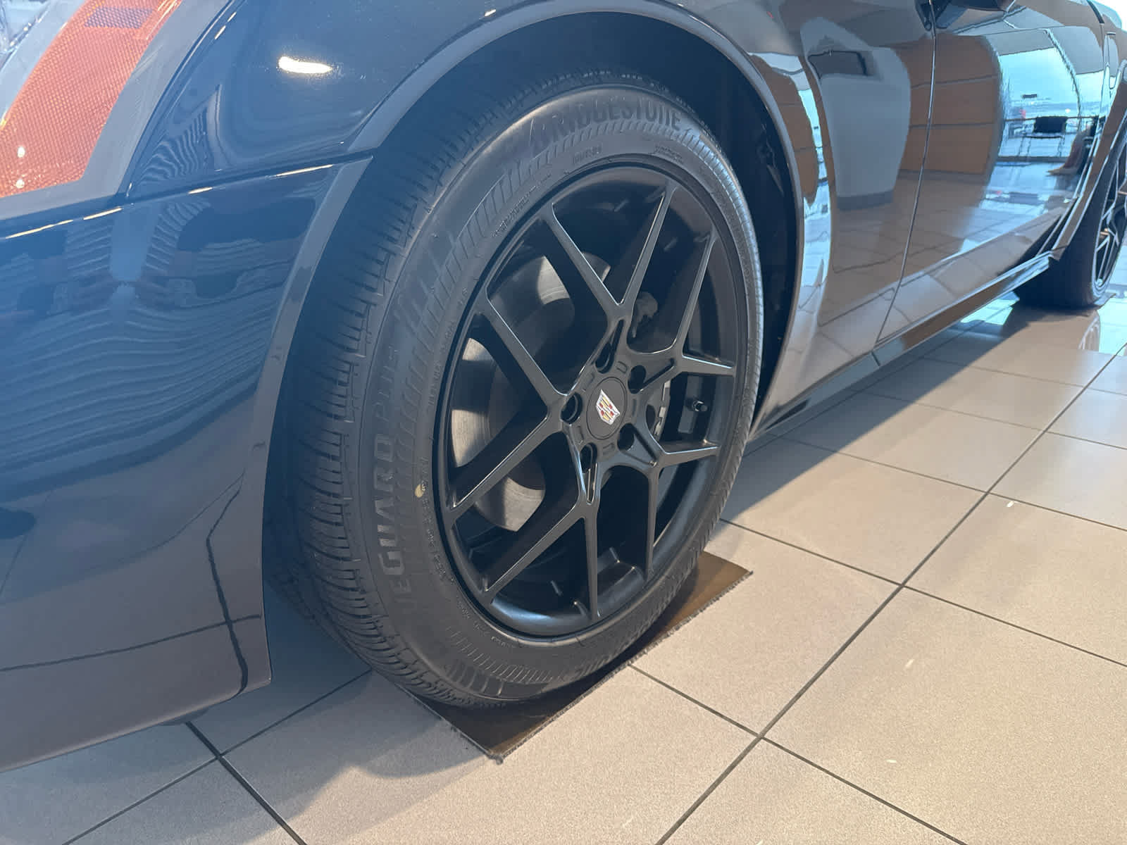 Used 2004 Cadillac XLR RWD image 7