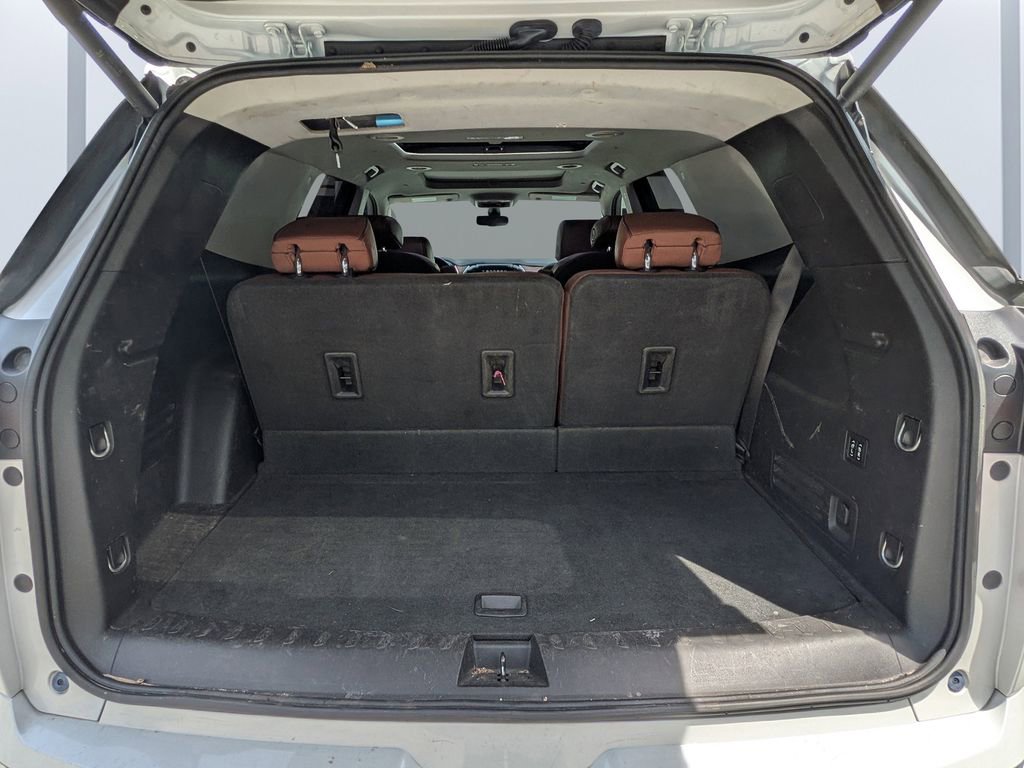 Used 2018 Chevrolet Traverse High Country AWD/4WD image 12