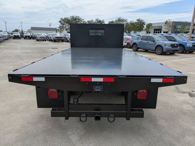 Certified 2024 Ford F550 4x4 Regular Cab Super Duty image 5