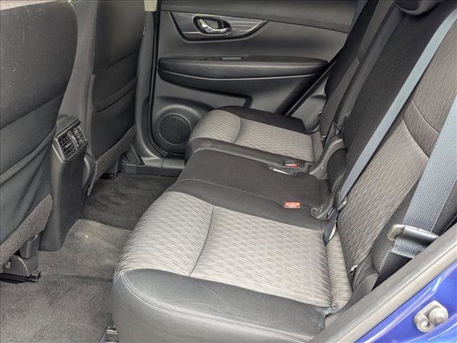 Used 2017 Nissan Rogue S w/ S Appearance Package image 18