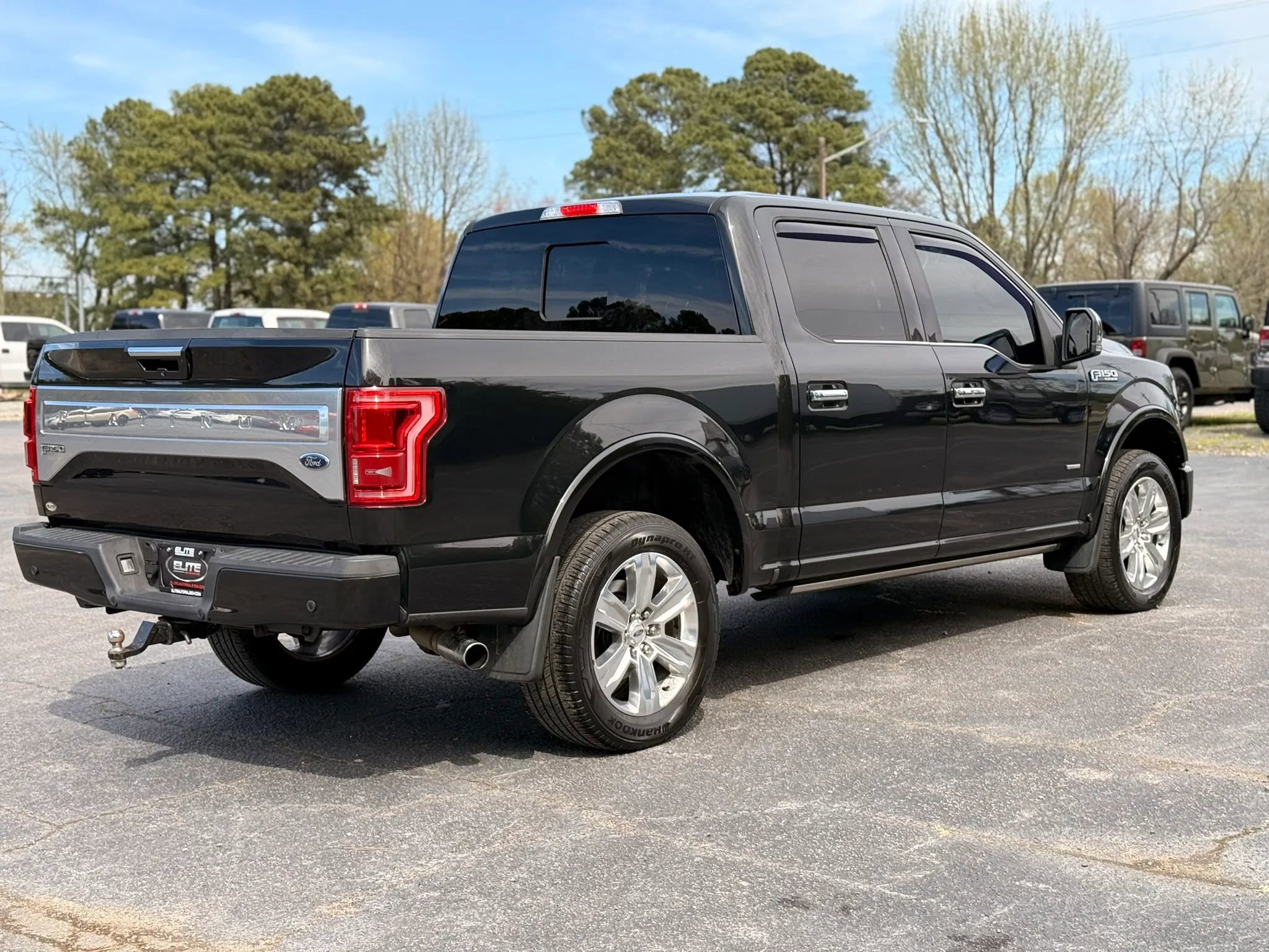 Used 2015 Ford F150 Platinum w/ Equipment Group 701A Luxury image 7