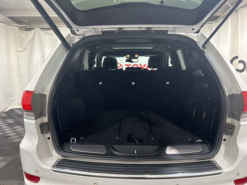 Used 2014 Jeep Grand Cherokee Summit image 17