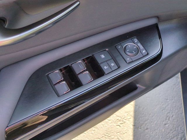 Used 2024 Lexus ES 350 w/ Premium Package image 16