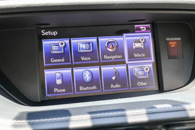 Used 2013 Lexus ES 300h w/ Luxury Pkg FWD image 29