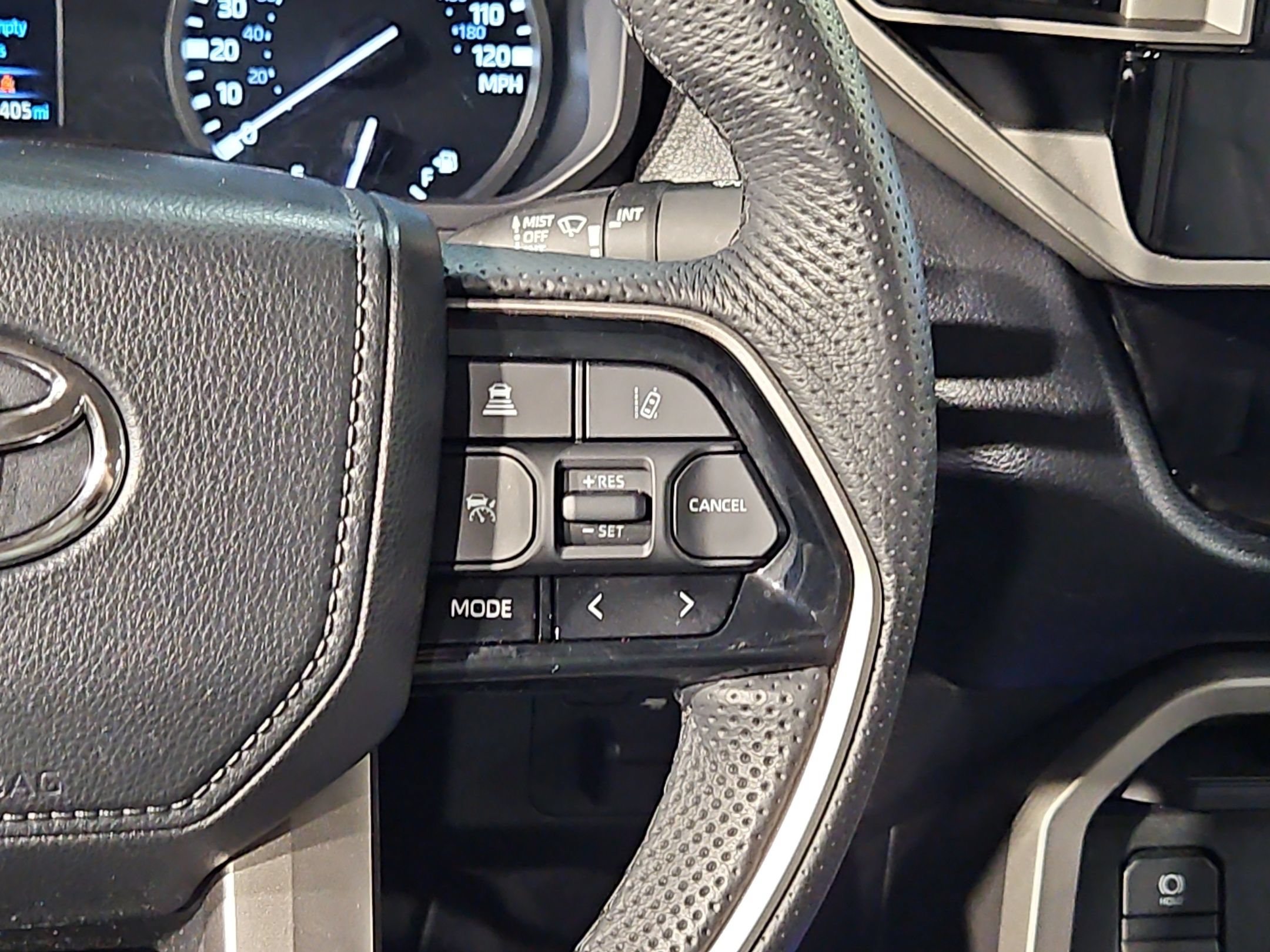 Used 2024 Toyota Tundra SR5 w/ SR5 Premium Package AWD/4WD image 27