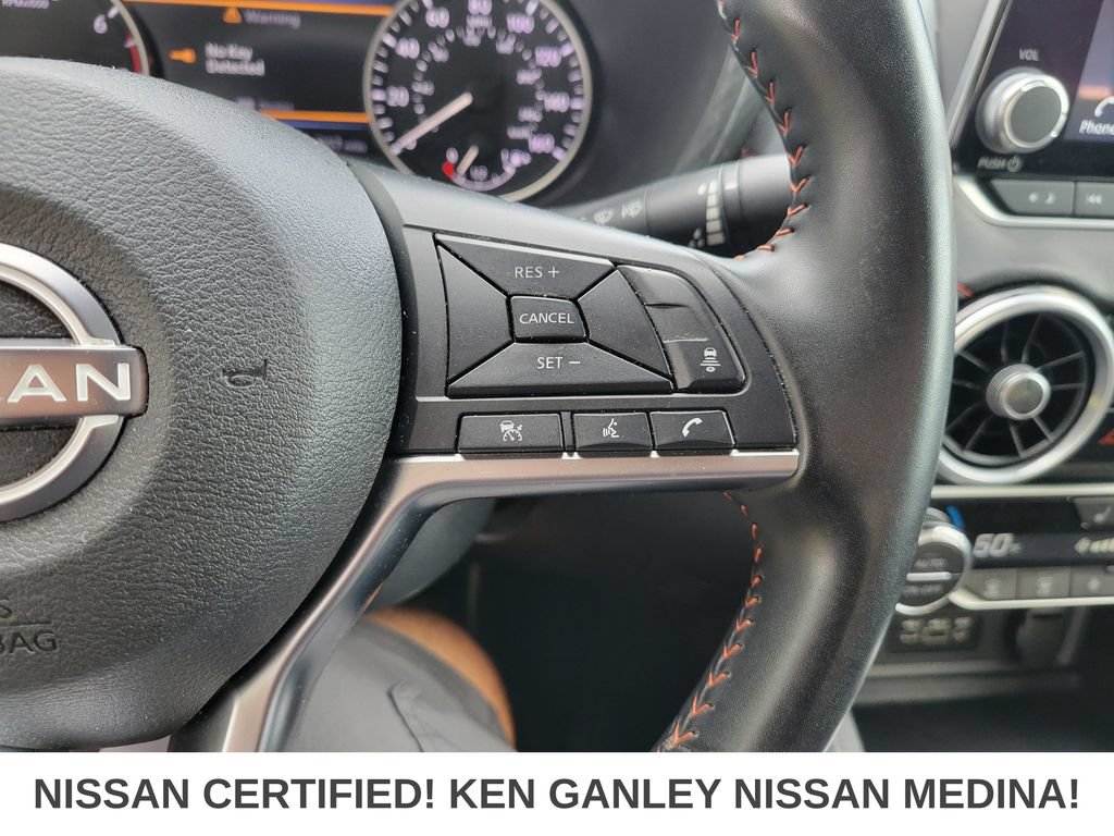 Certified 2025 Nissan Sentra SR FWD image 32