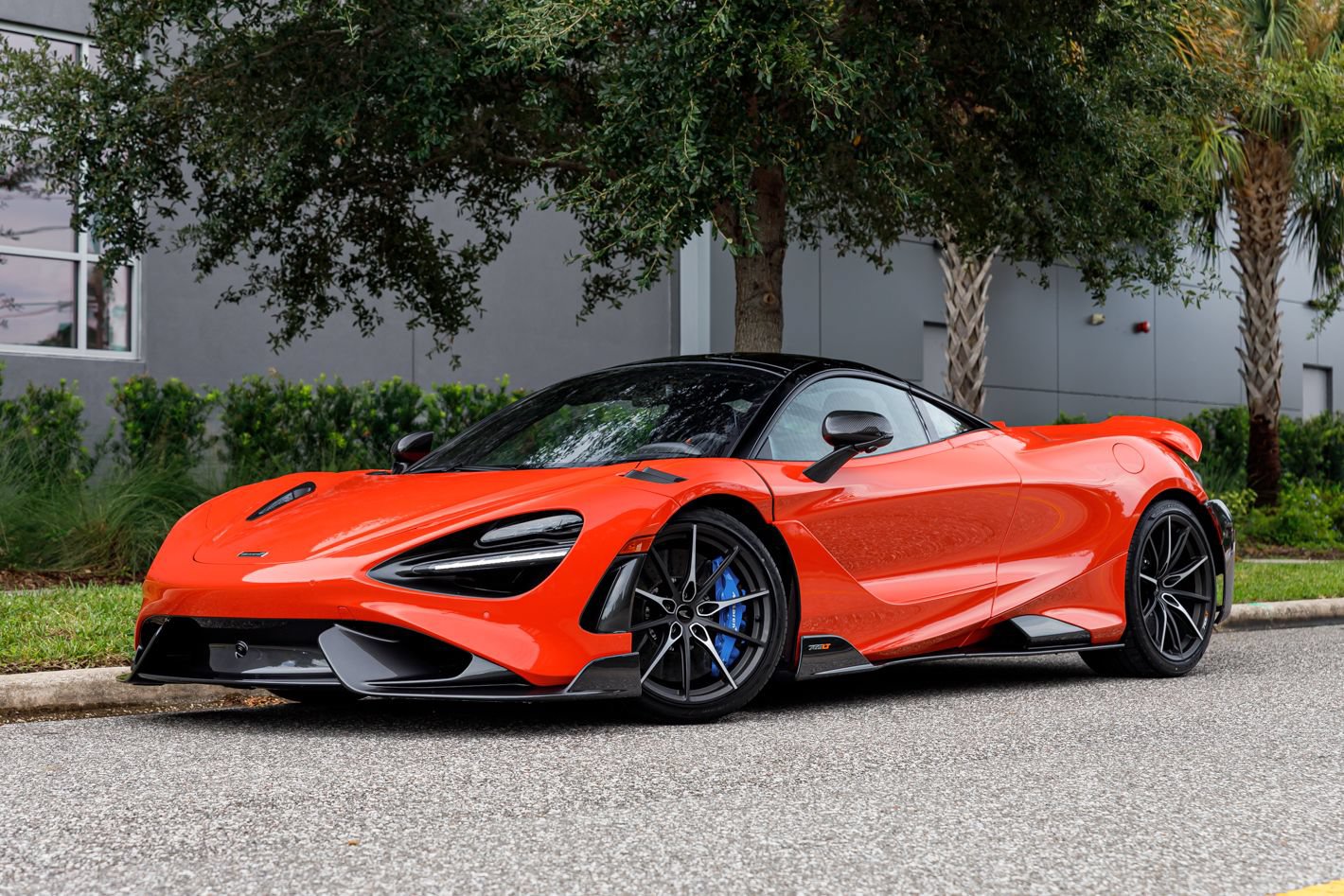 Used 2021 McLaren 765LT RWD image 51