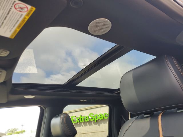 Used 2024 Ford F250 Platinum image 2