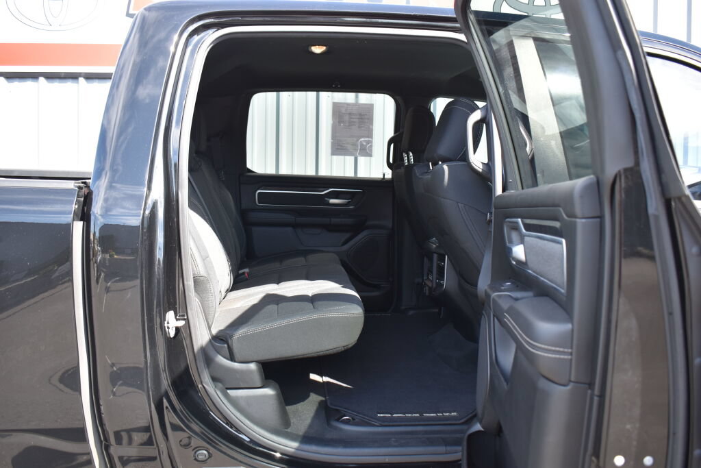 Used 2019 RAM 1500 Big Horn AWD/4WD image 23