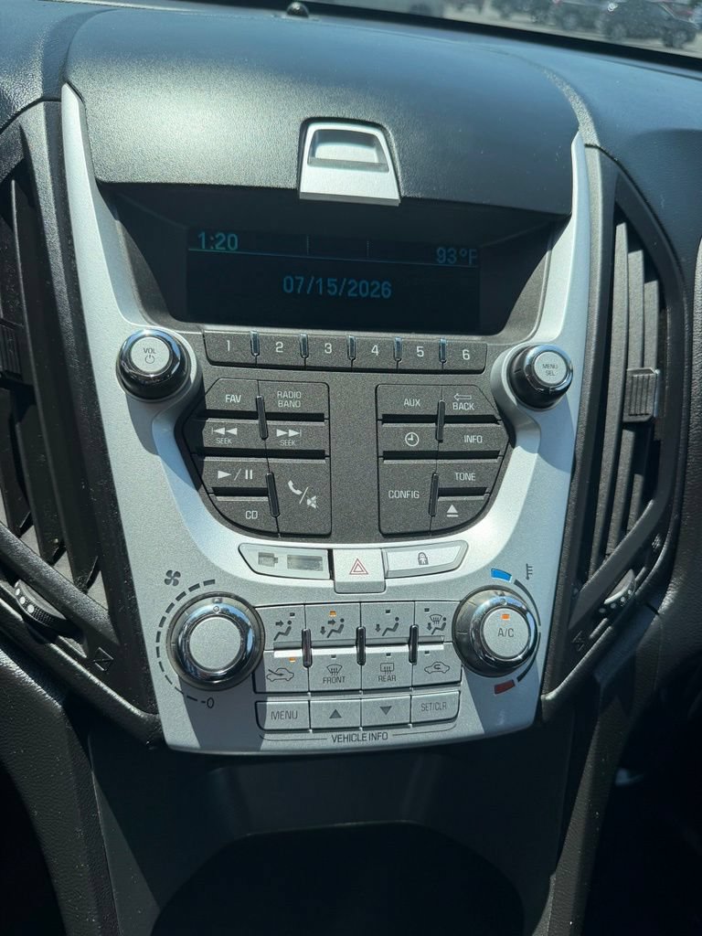 Used 2015 Chevrolet Equinox LS FWD image 16