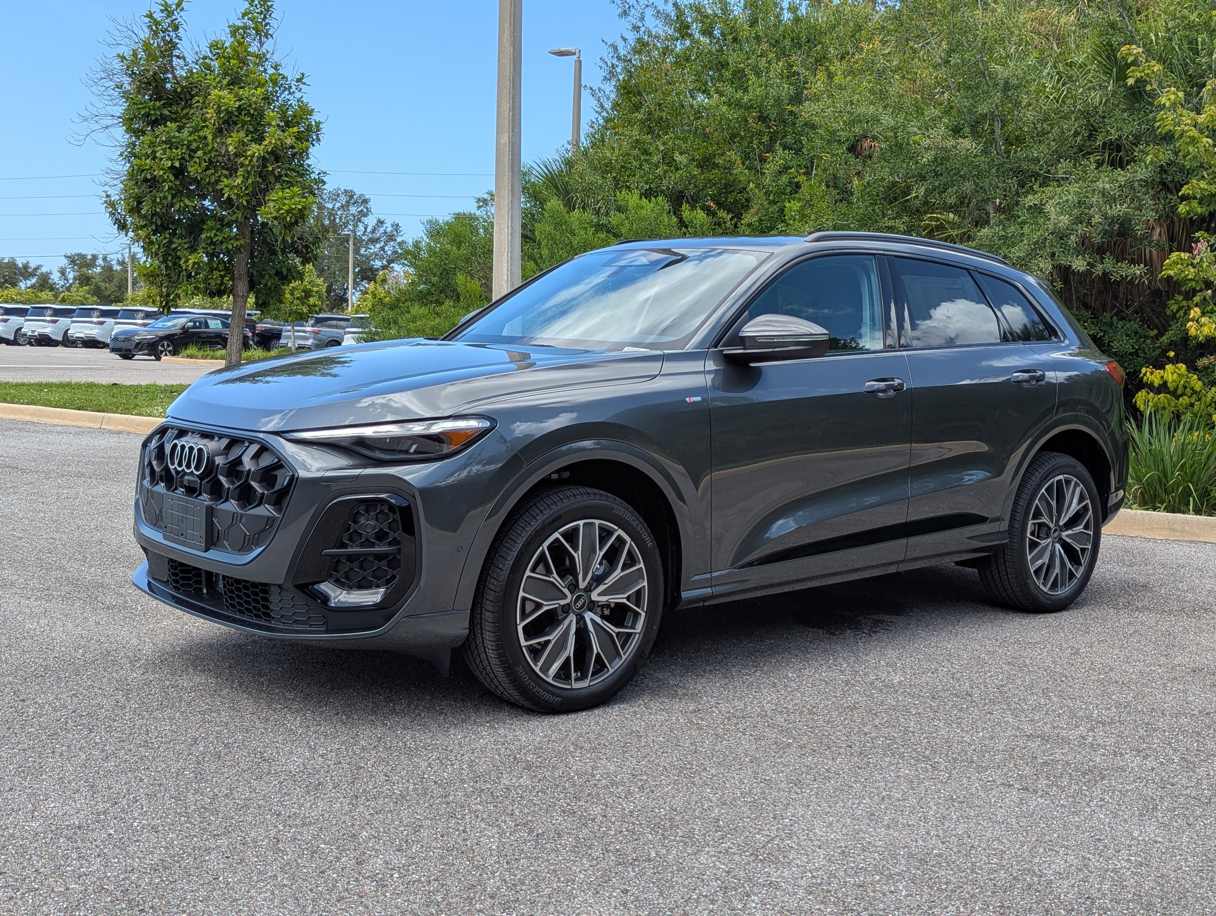 New 2026 Audi Q5 Premium Plus AWD/4WD image 3
