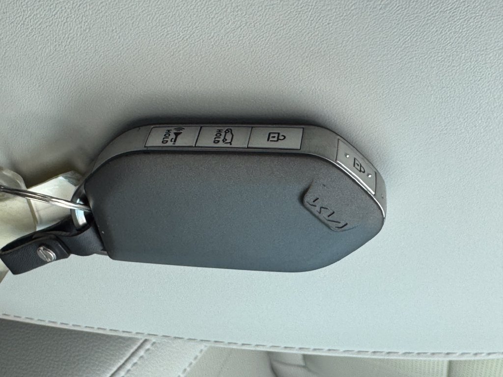 Used 2024 Kia Telluride SX FWD image 36