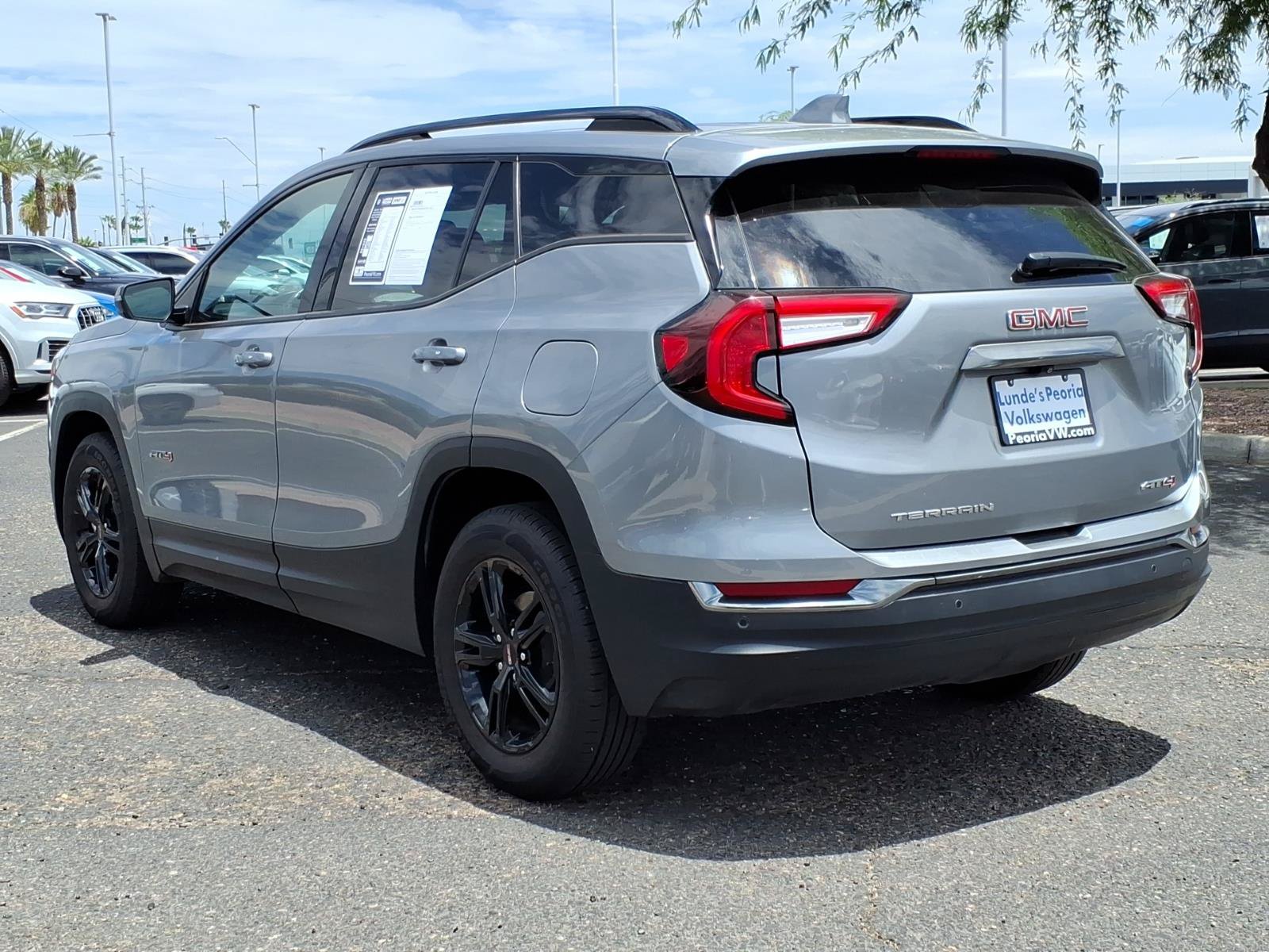 Used 2024 GMC Terrain AT4 AWD/4WD image 5
