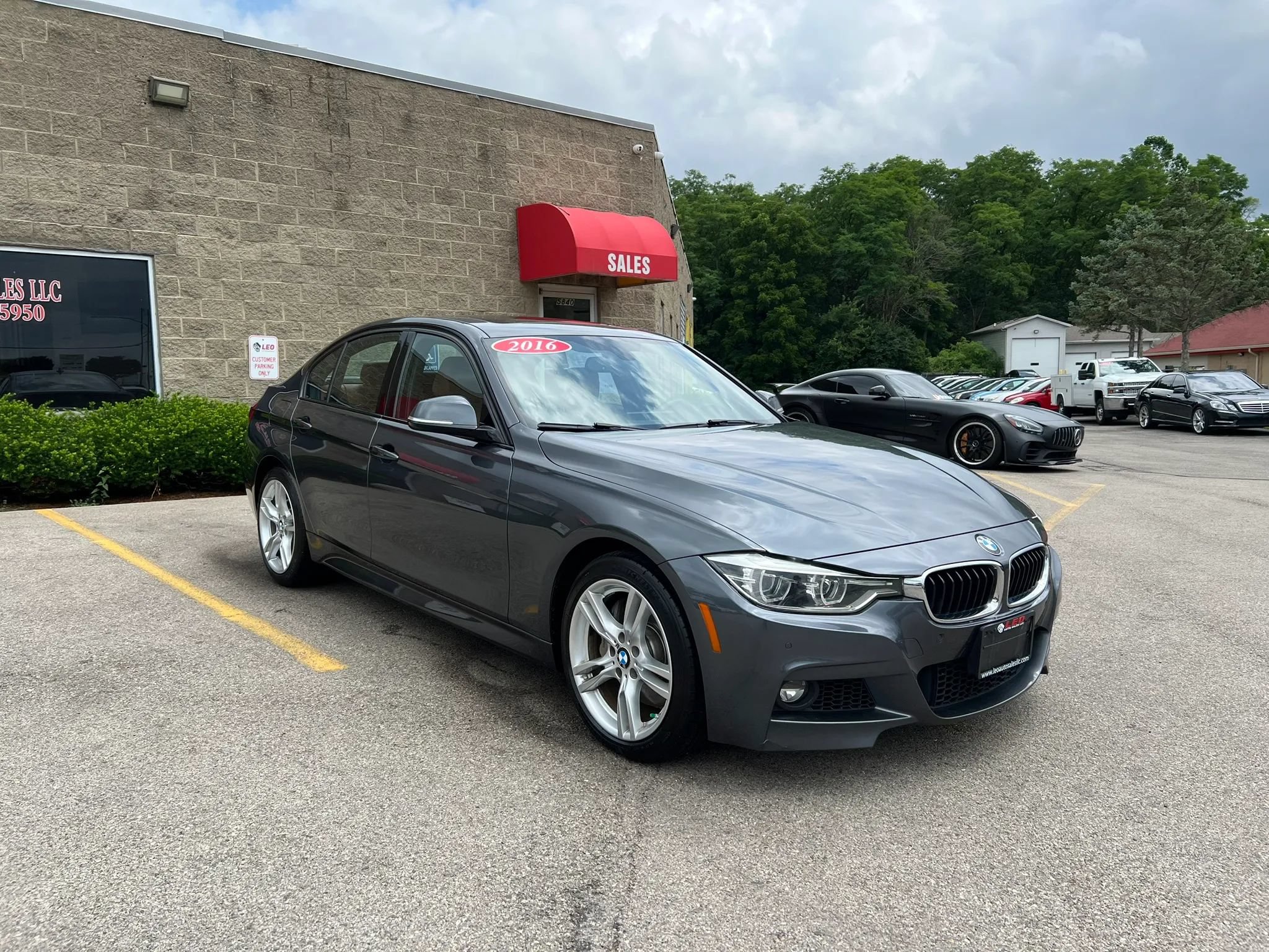 Used 2016 BMW 340i xDrive Sedan AWD/4WD image 3