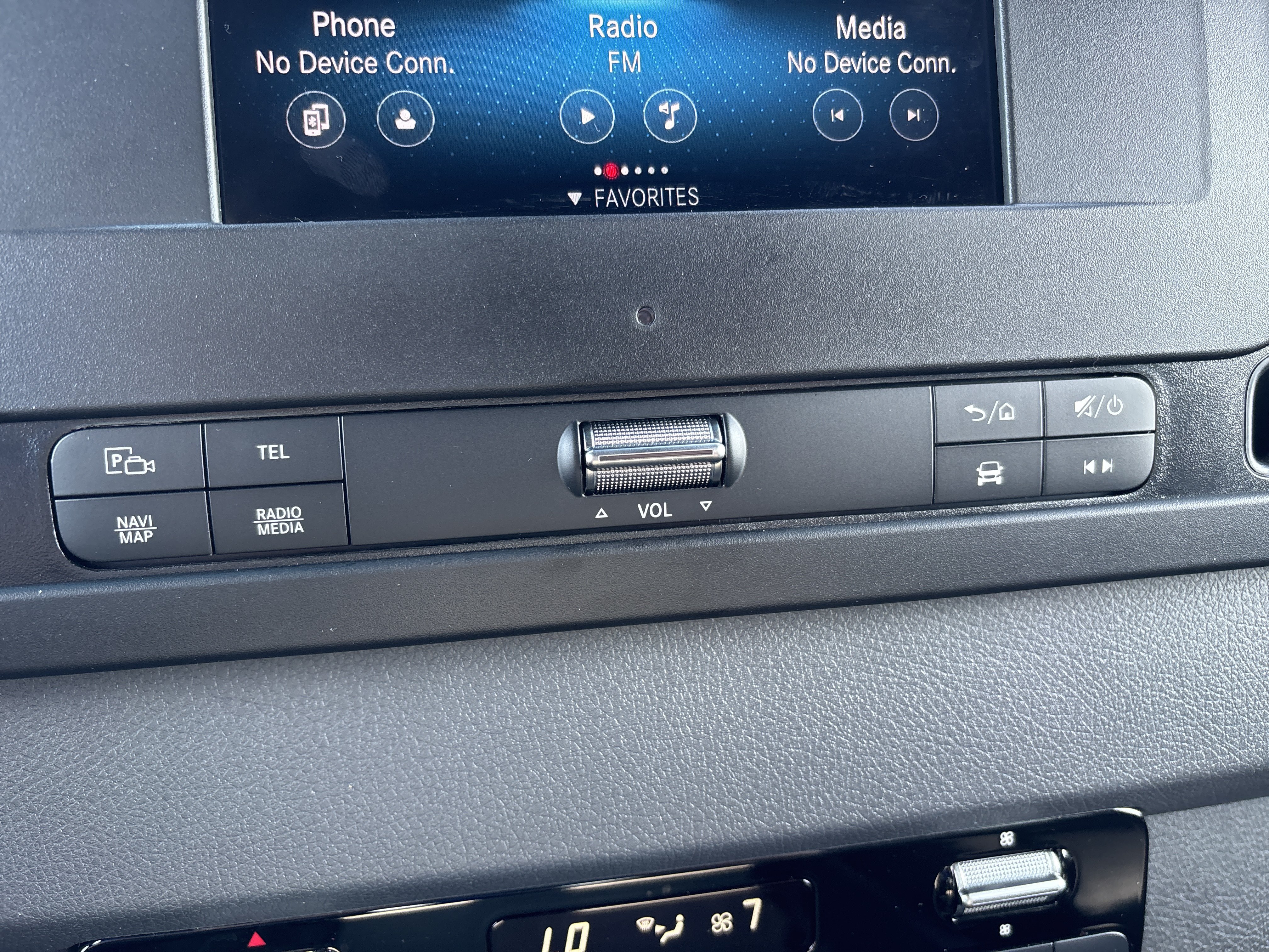 Used 2021 Mercedes-Benz Sprinter 2500 image 24