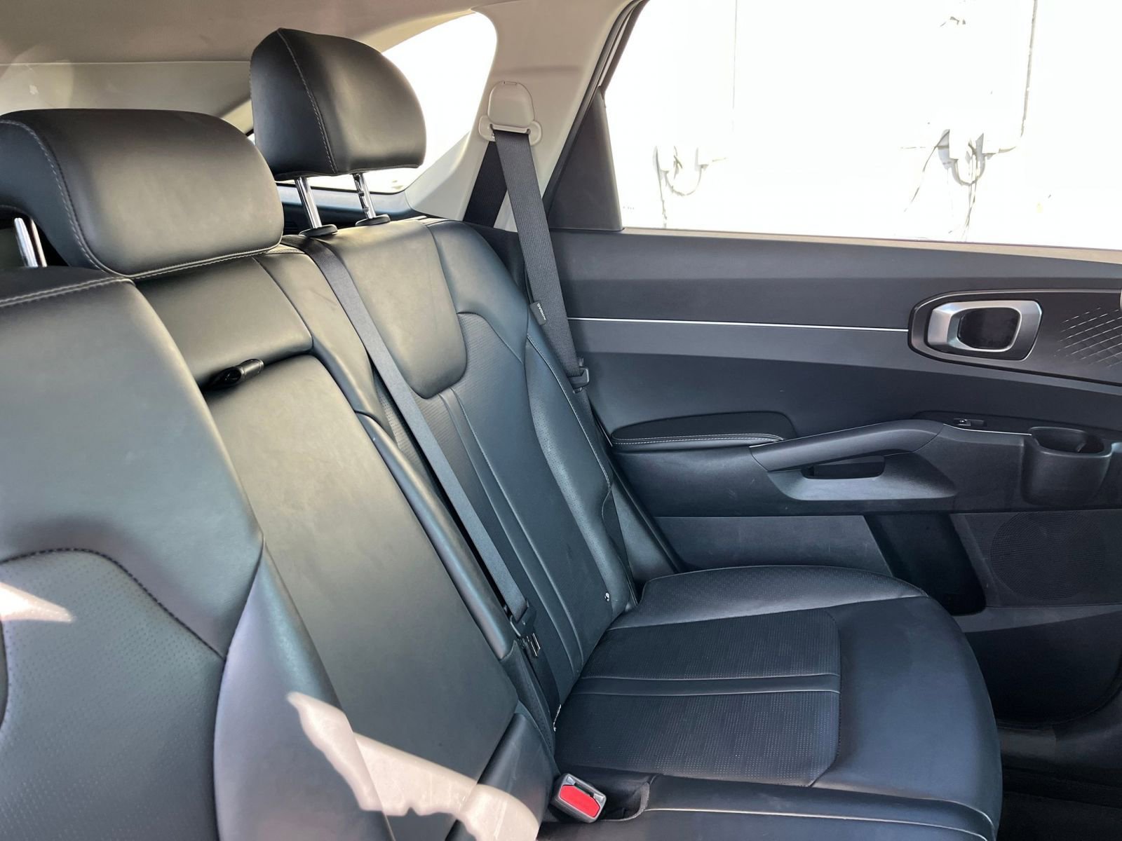 Used 2024 Kia Sorento S image 38