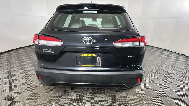 Used 2022 Toyota Corolla Cross L AWD/4WD image 4