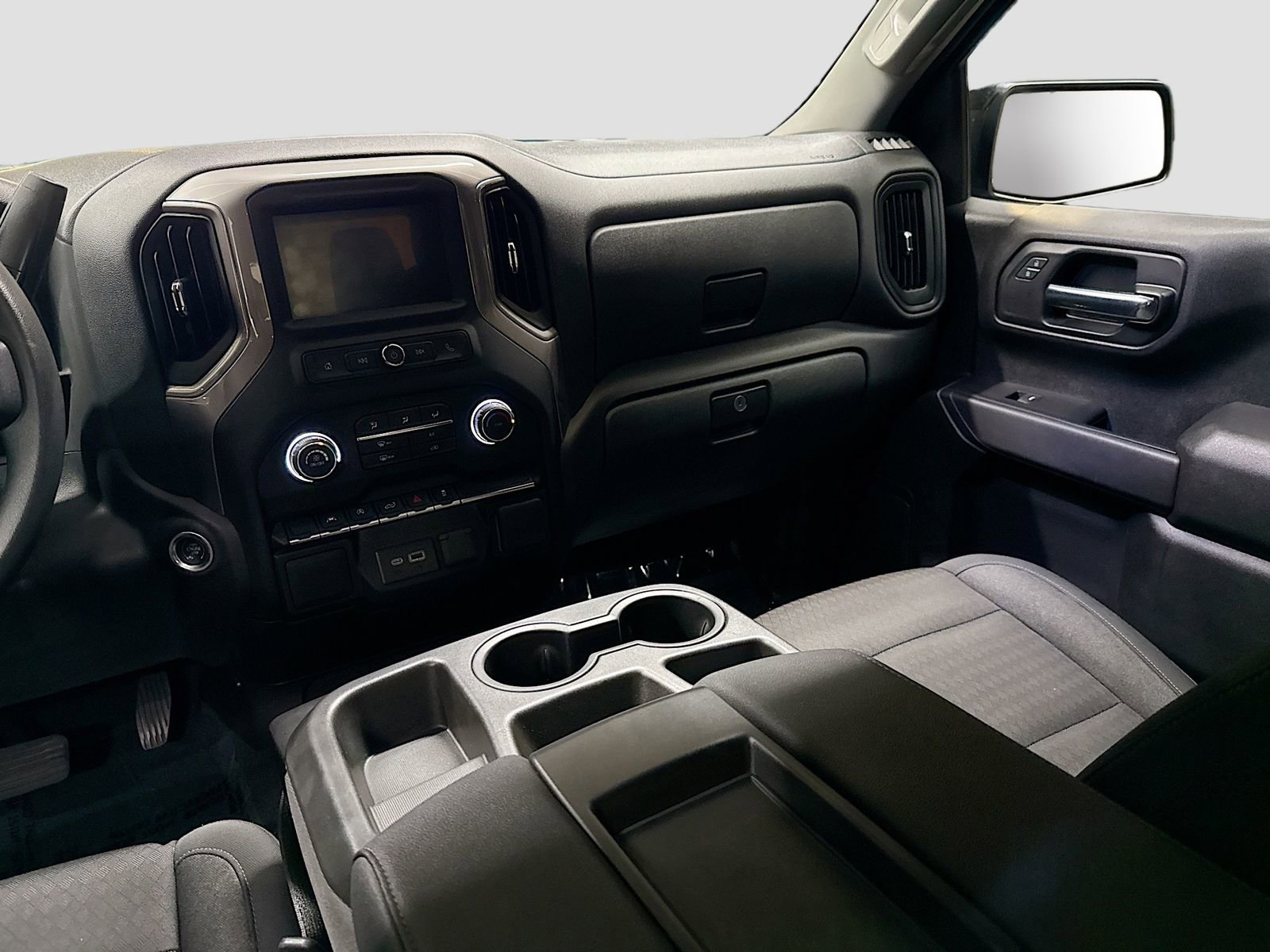 Used 2023 Chevrolet Silverado 1500 Custom AWD/4WD image 24