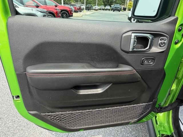 Used 2025 Jeep Wrangler Unlimited Rubicon AWD/4WD image 28