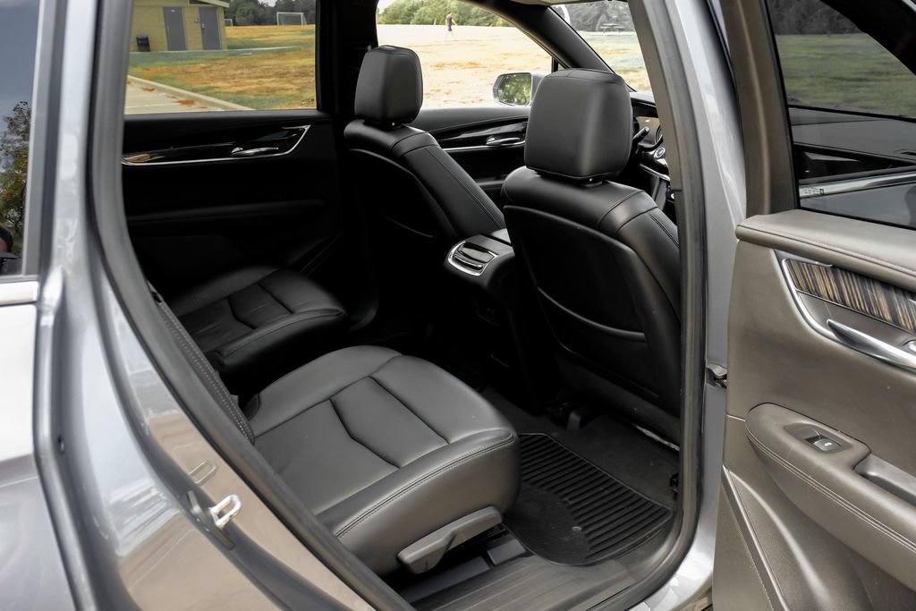Used 2020 Cadillac XT6 Premium Luxury FWD image 45