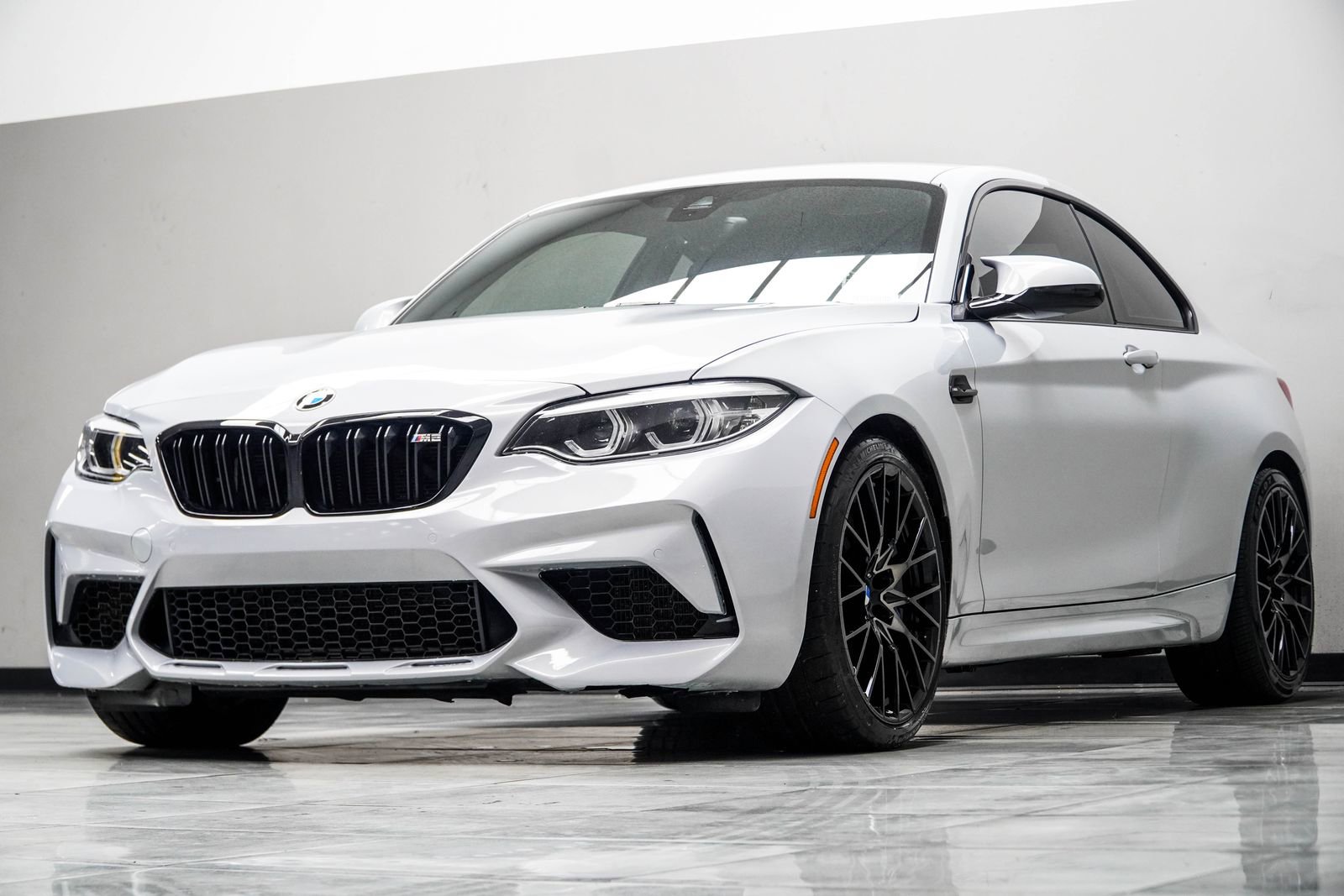 Used 2021 BMW M2 Competition w/ Executive Package RWD image 9