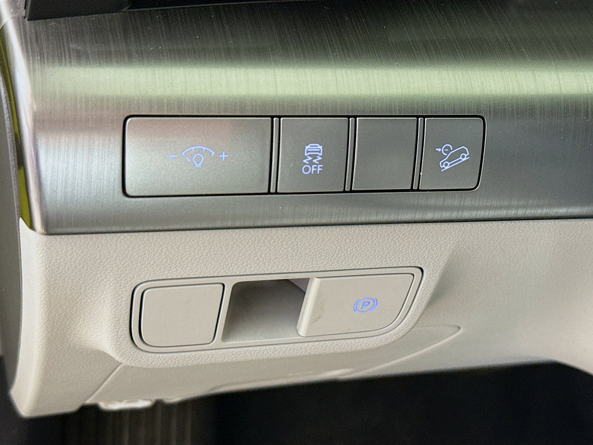 Used 2025 Hyundai Kona SEL image 9