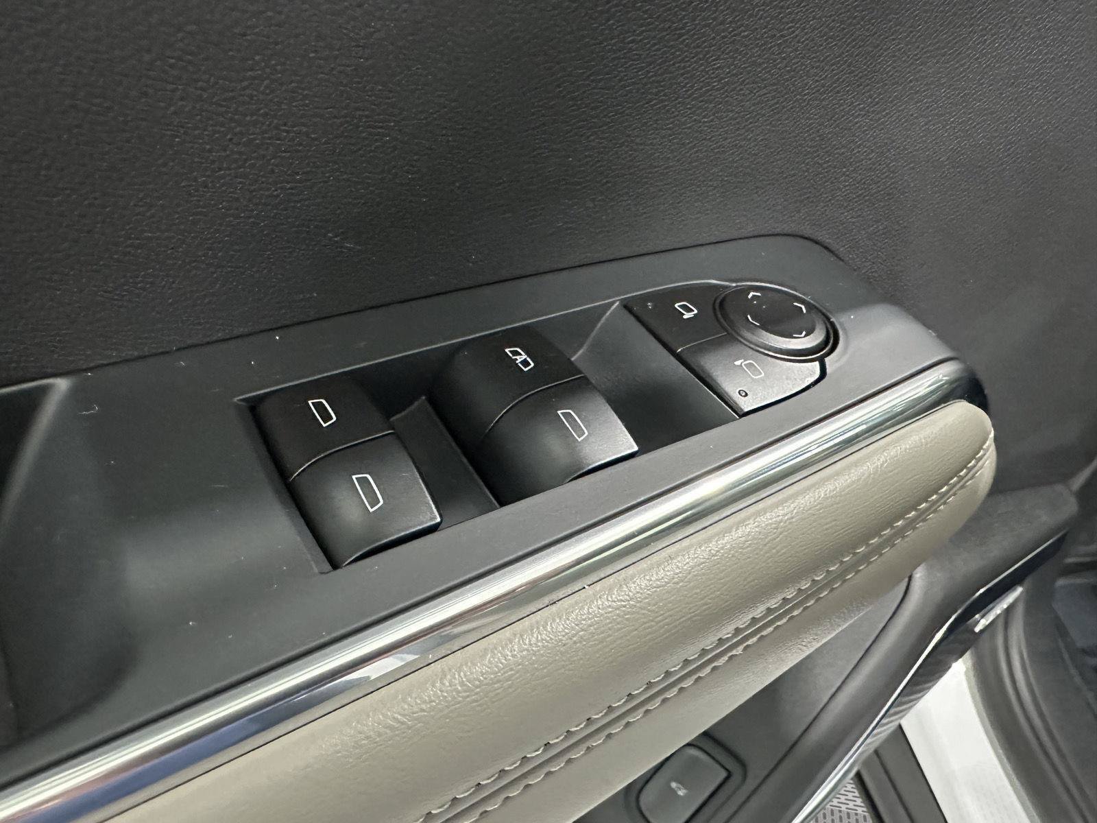 Used 2026 GMC Acadia Elevation AWD/4WD image 21