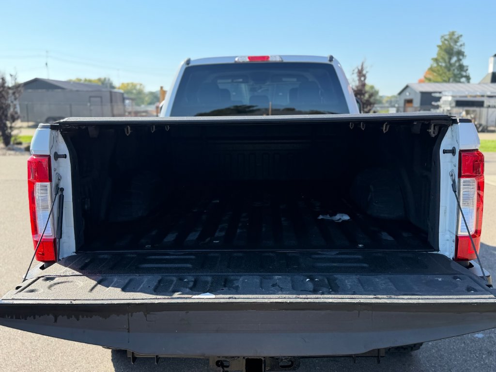 Used 2019 Ford F250 XL w/ Power Equipment Group AWD/4WD image 16
