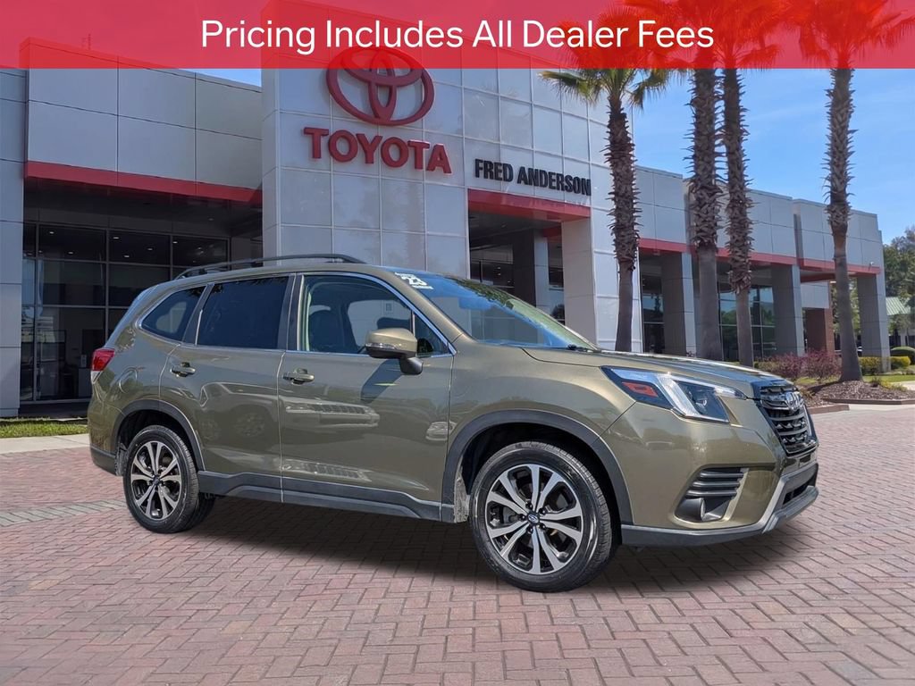 Used 2023 Subaru Forester Limited AWD/4WD image 1