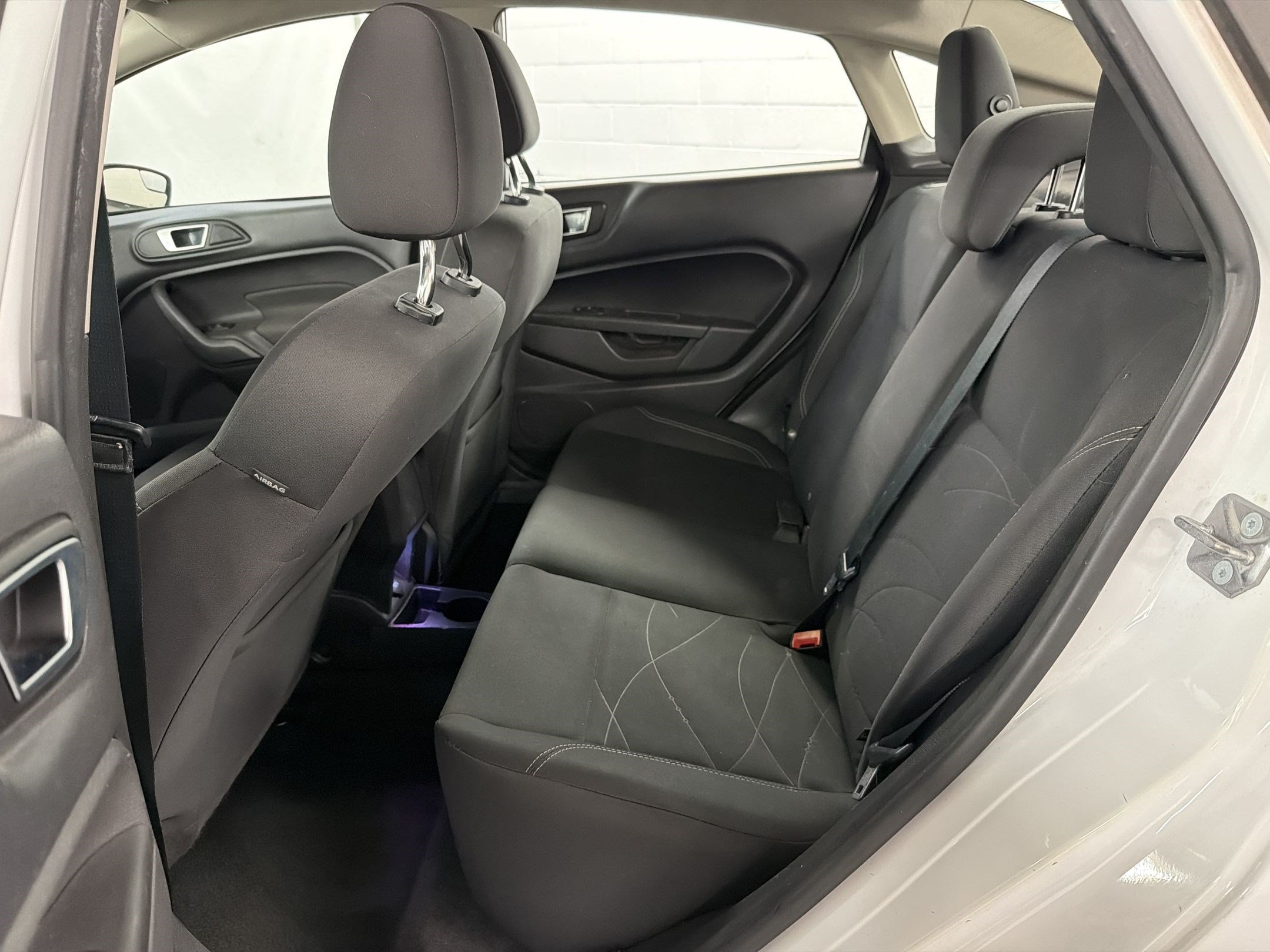 Used 2016 Ford Fiesta SE FWD image 14