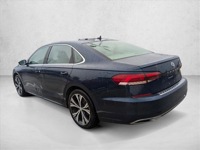 Used 2021 Volkswagen Passat 2.0T SE w/ Luggage Net & Mats Package image 7