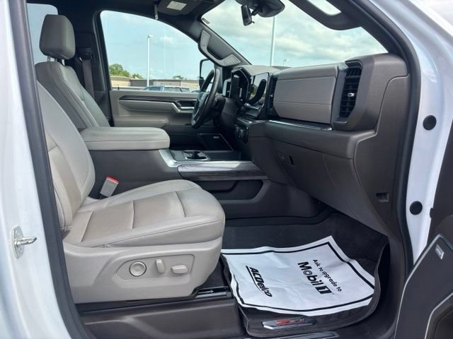 Certified 2024 Chevrolet Silverado 2500 LTZ w/ LTZ Plus Package AWD/4WD image 24