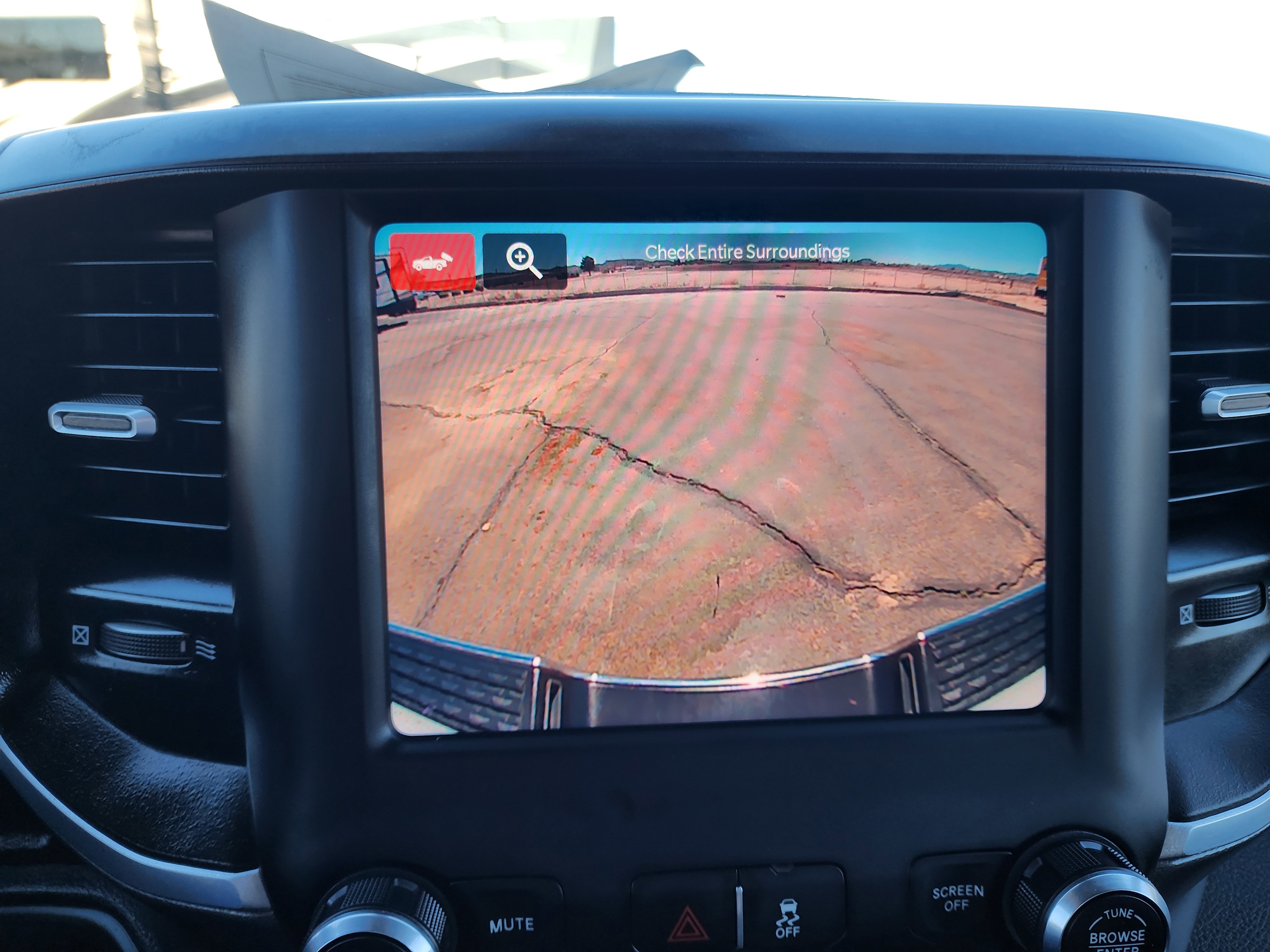 Used 2024 RAM 2500 Big Horn image 25