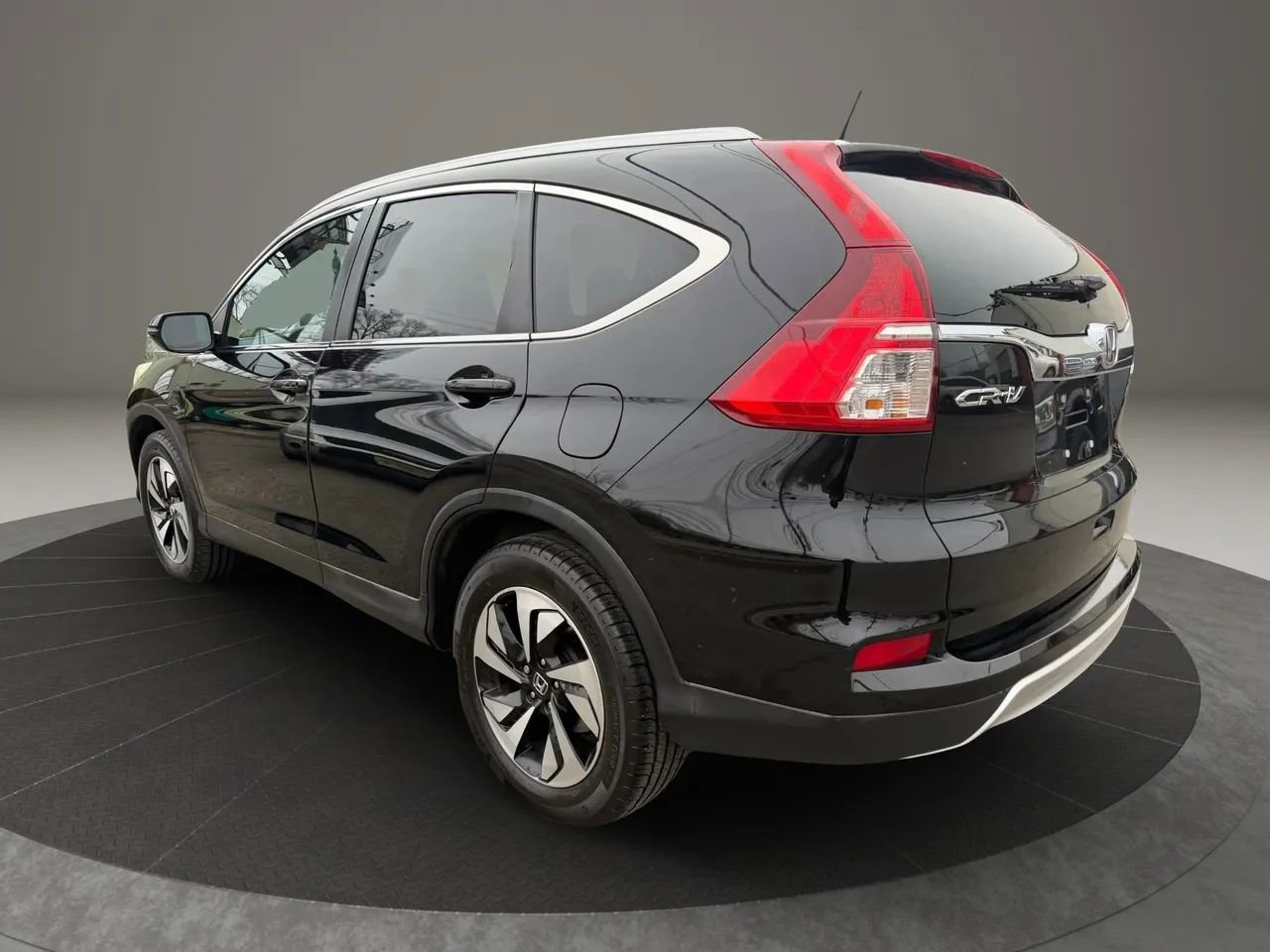 Used 2016 Honda CR-V Touring image 7
