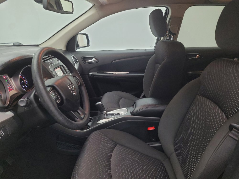 Used 2019 Dodge Journey SE FWD image 17