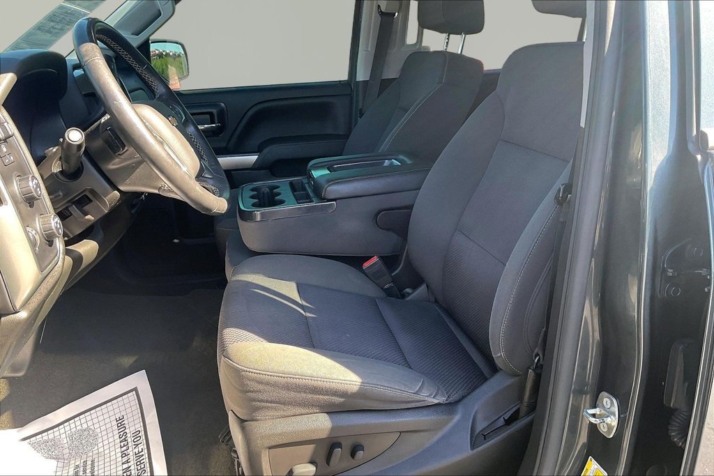 Used 2018 Chevrolet Silverado 1500 LT w/ All Star Edition AWD/4WD image 25