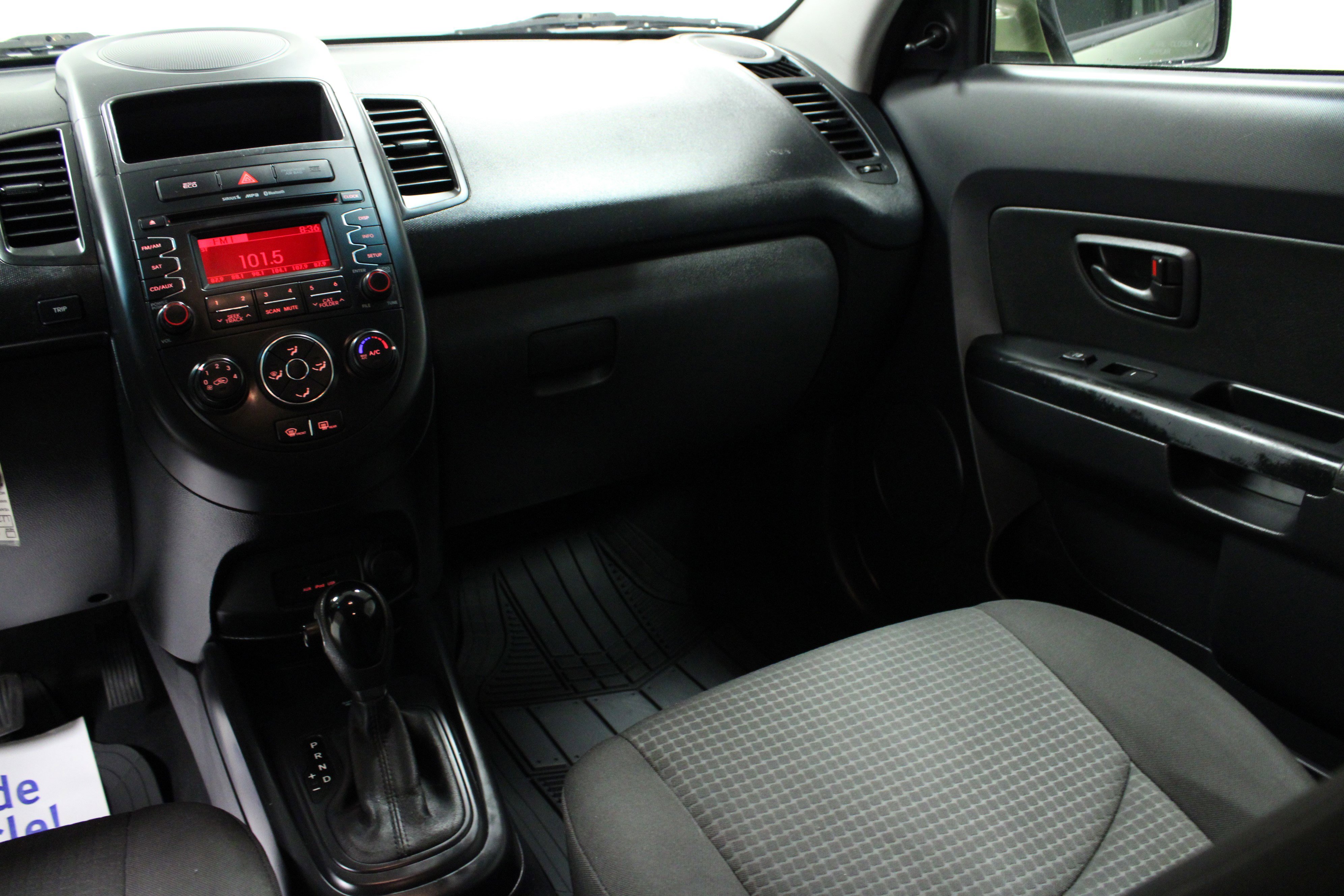 Used 2012 Kia Soul FWD image 19