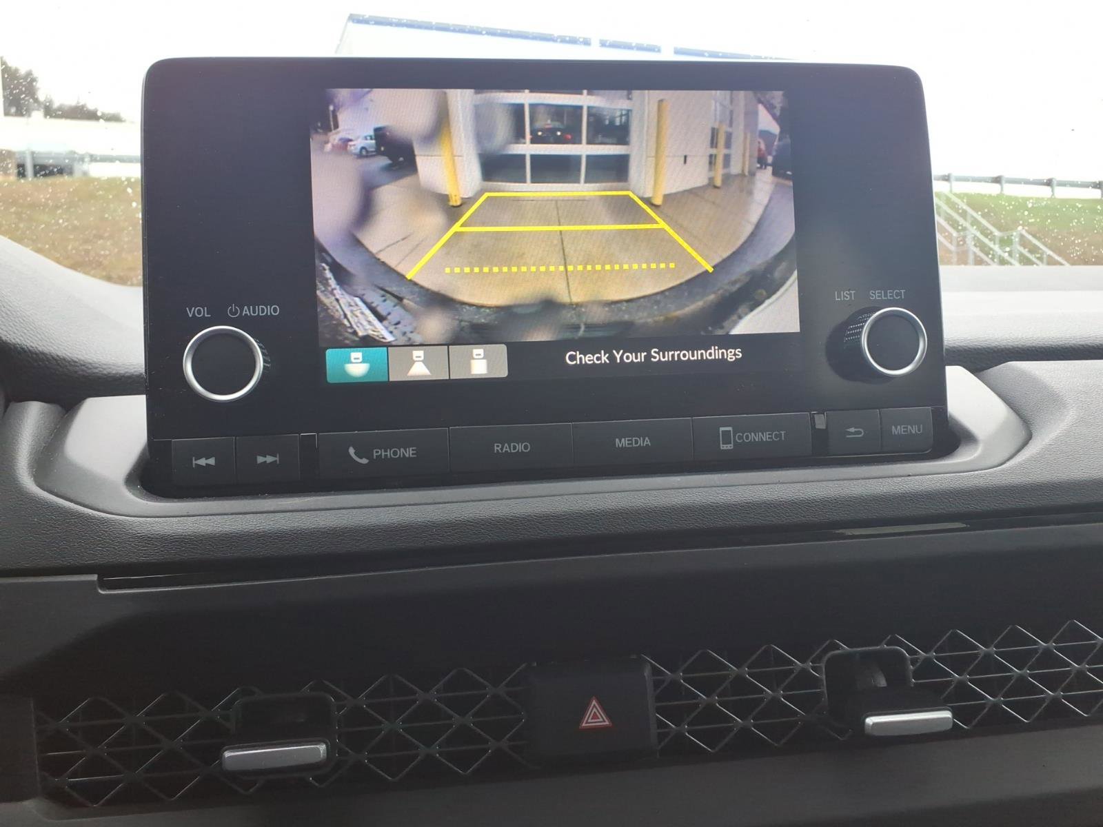 Certified 2023 Honda Accord EX image 28