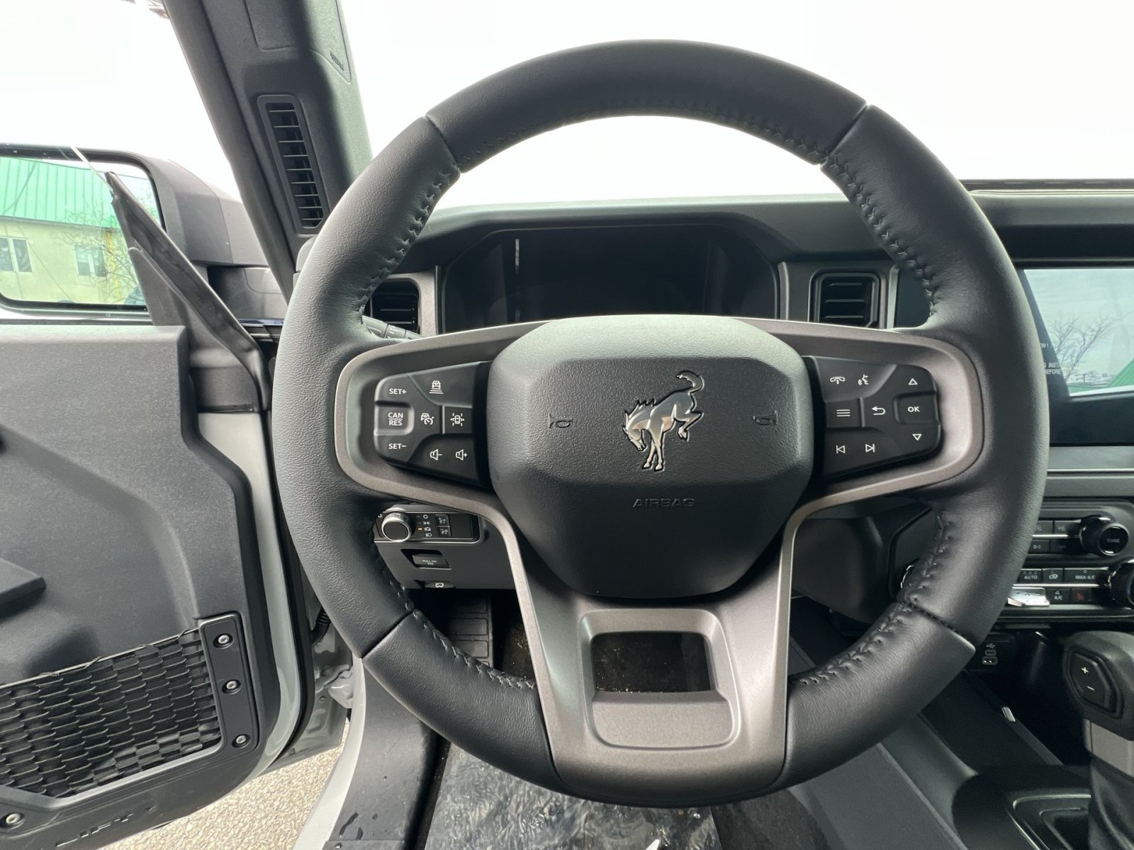 New 2026 Ford Bronco Badlands AWD/4WD image 24