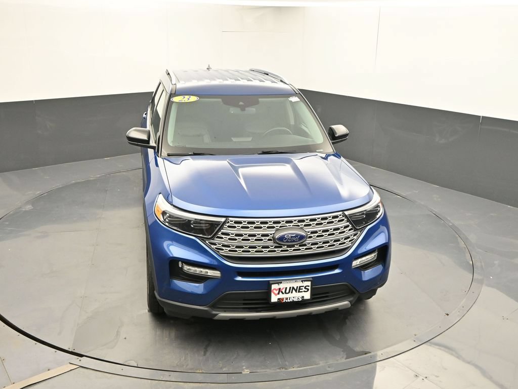 Used 2023 Ford Explorer Limited AWD/4WD image 36