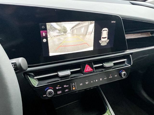Used 2025 Kia Niro EX image 23