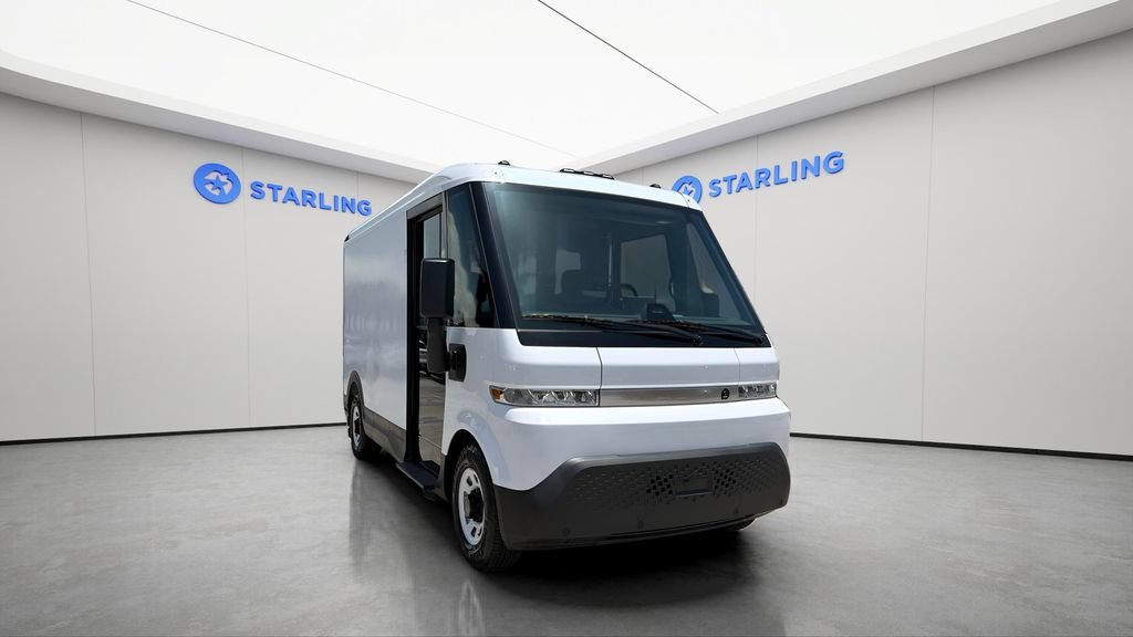 Used 2024 Chevrolet Brightdrop 400 w/ Commercial Equipment Package AWD/4WD image 14