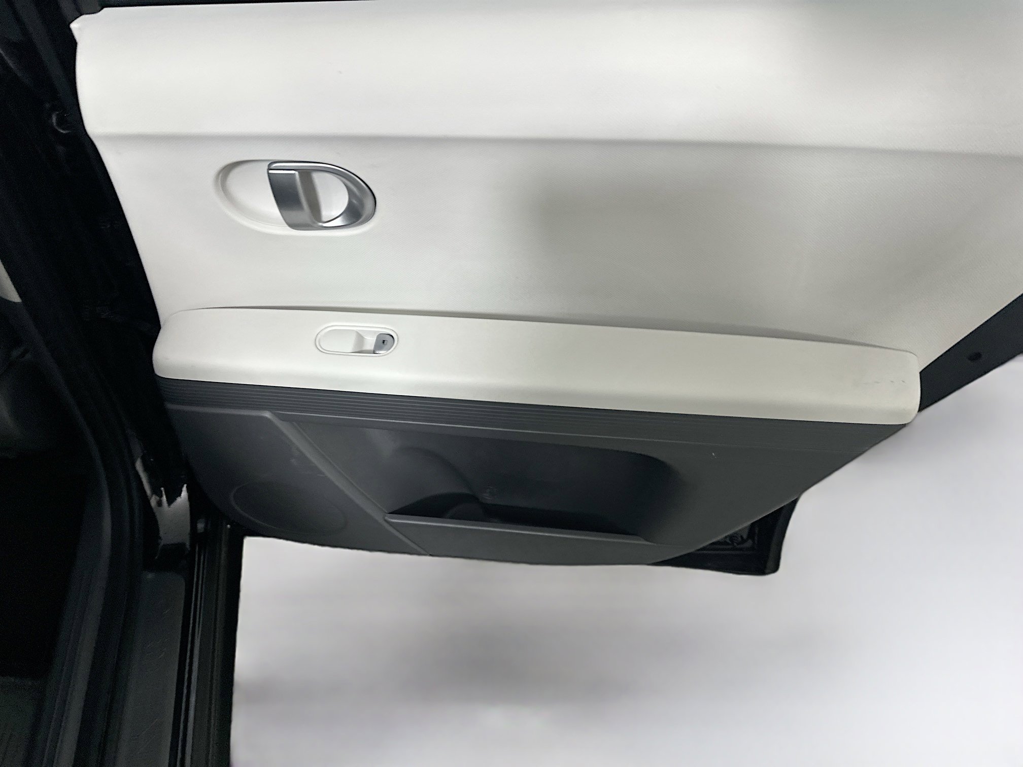 Used 2024 Hyundai Ioniq 5 SEL RWD image 29