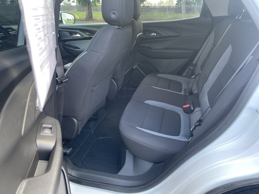 Used 2023 Chevrolet TrailBlazer LT w/ Convenience Package image 36