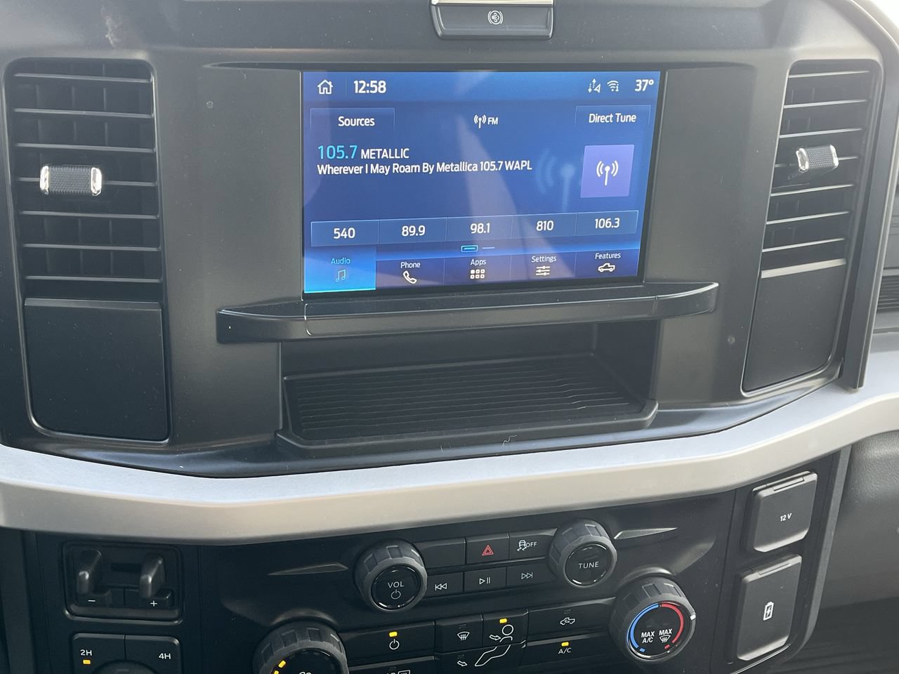 New 2025 Ford F550 4x4 SuperCab Super Duty image 15
