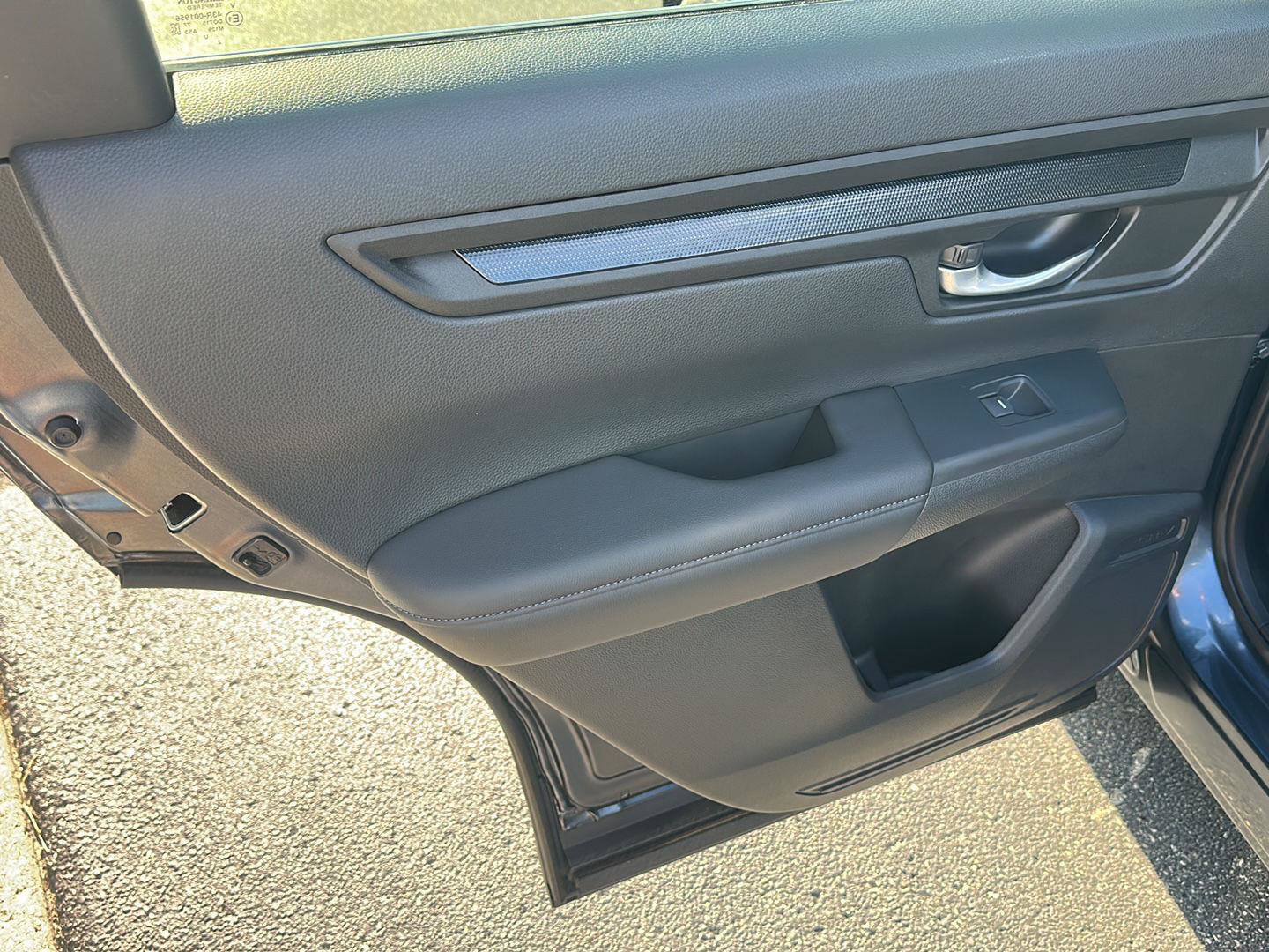 Used 2024 Honda CR-V EX image 16